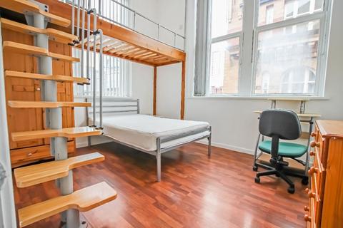3 bedroom apartment to rent, Lancaster House, Whitworth Street, Manchester