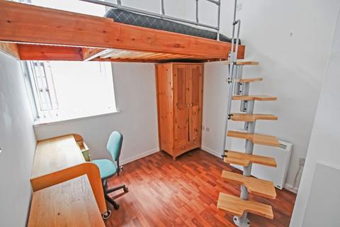 3 bedroom apartment to rent, Lancaster House, Whitworth Street, Manchester