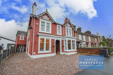 5 bedroom detached house for sale, Crewe Road, Stoke-on-Trent, Staffordshire