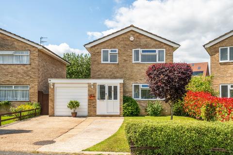 3 bedroom detached house for sale, Horley, Surrey RH6