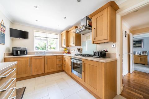 3 bedroom detached house for sale, Horley, Surrey RH6