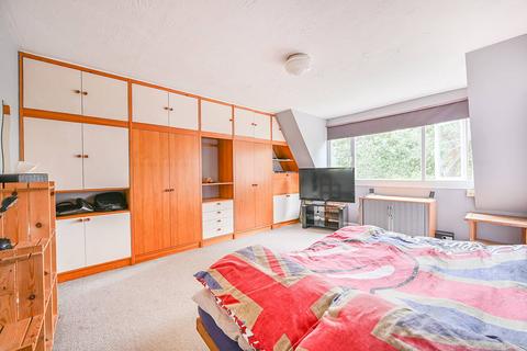 Studio for sale, Abbeyfields Close, Alperton, London, NW10