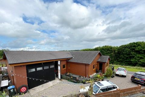 2 bedroom detached bungalow for sale, Hillview Lodges, Rumbling Bridge KY13