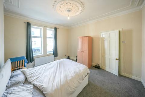 2 bedroom apartment for sale, Shipcote Terrace, Gateshead, NE8