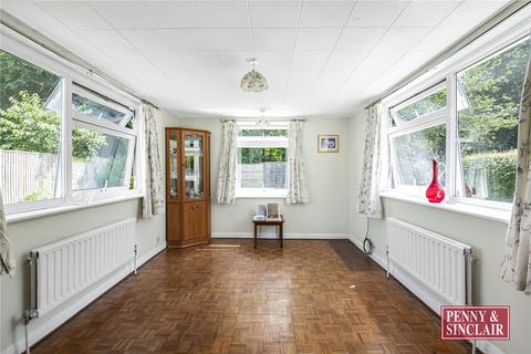 4 bedroom bungalow for sale, Makins Road, RG9 1PR