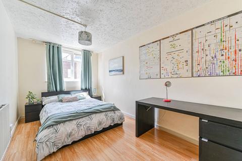 1 bedroom flat to rent, Chart Street, Old Street, London, N1