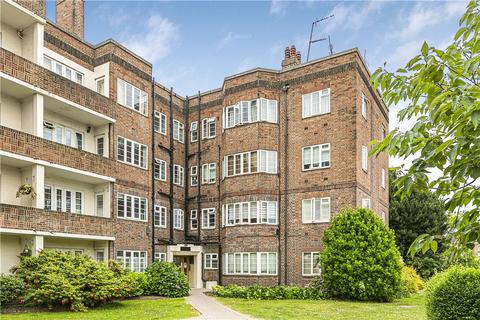 206 Chiswick Village, London, W4 3DG