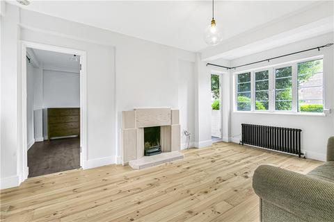 206 Chiswick Village, London, W4 3DG