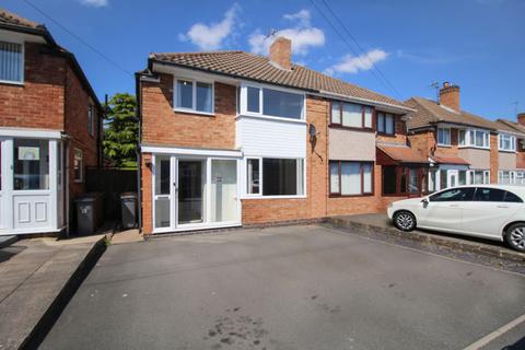 3 bedroom semi-detached house to rent, Studley Croft, Solihull B92