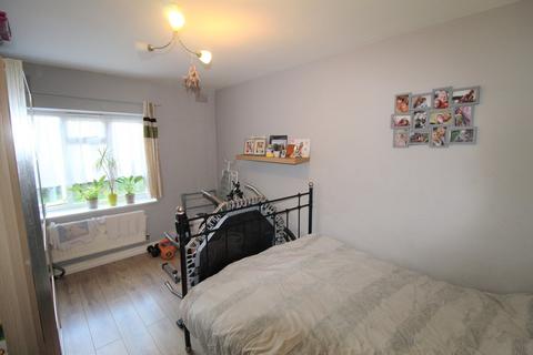 2 bedroom apartment for sale, North End Road, Wembley, HA9