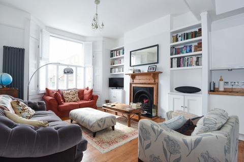 2 bedroom apartment to rent, Westbourne Road Islington N7