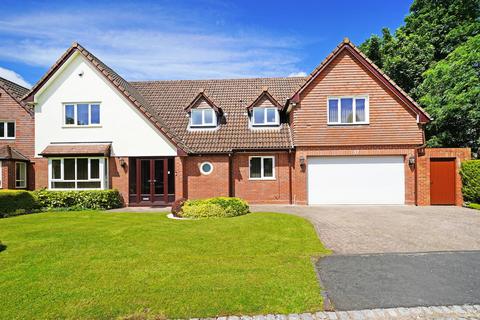 5 bedroom detached house for sale, Grandborough Drive, Solihull, B91