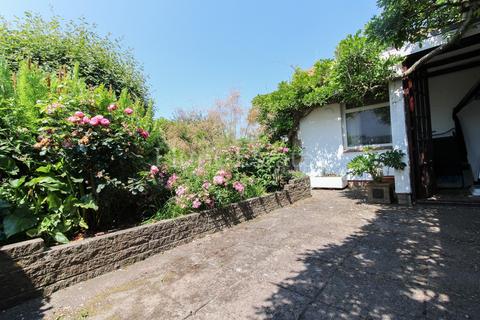 3 bedroom detached bungalow for sale, La Rue Du Couvent, St. Mary, Jersey. JE3 3ER