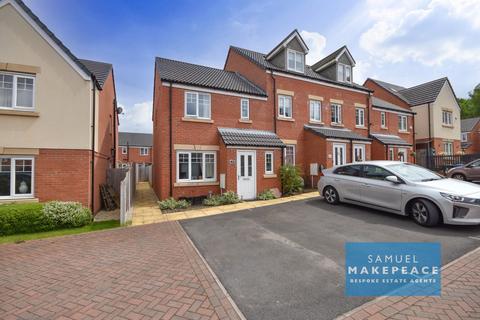 3 bedroom semi-detached house for sale, Hartshill, Stoke-On-Trent ST4