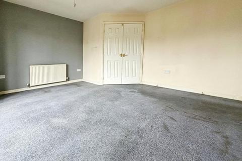 2 bedroom flat for sale, Manchester, Greater Manchester M8