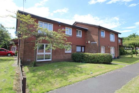 2 bedroom flat for sale, Havelock Close, Gateshead, Tyne & Wear, NE8 1QZ