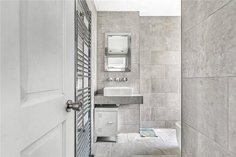 173b Northchurch Road, London, N1 3NT