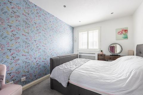 2 bedroom flat for sale, Gyle Park Gardens, Edinburgh EH12