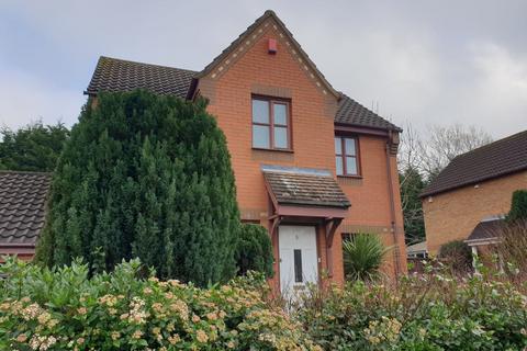 4 bedroom semi-detached house to rent, Hunsdon Close, Stantonbury Fields MK14