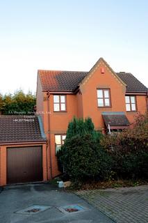 4 bedroom semi-detached house to rent, Hunsdon Close, Stantonbury Fields MK14