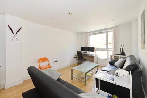 2 bedroom flat for sale, Cheshire Street Shoreditch