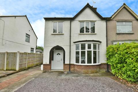 3 bedroom semi-detached house to rent, Mold Road, Mold, CH7