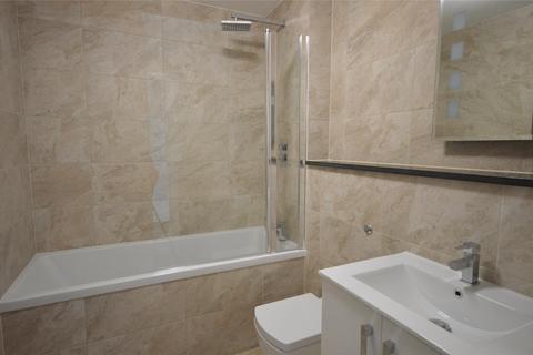 2 bedroom apartment to rent, Horley, Surrey RH6