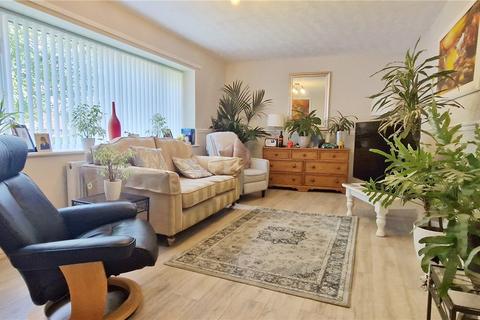 2 bedroom apartment for sale, Laurel Court, Caldbeck Drive, Middleton, Manchester, M24