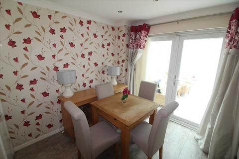 3 bedroom townhouse for sale, Meadow Brook Close, Fazakerley