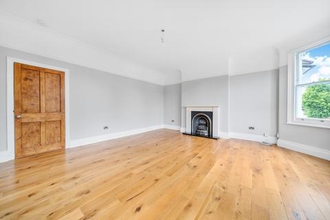 2 bedroom flat to rent, Bargery Road London SE6