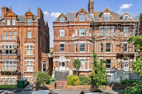 2 bedroom flat for sale, Castle Hill Avenue, Folkestone, FOLKESTONE, CT20