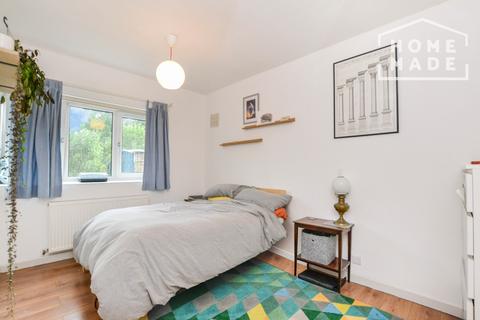 2 bedroom flat to rent, Ellen Wilkinson House, E2