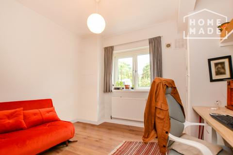 2 bedroom flat to rent, Ellen Wilkinson House, E2