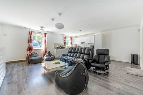 3 bedroom flat for sale, LENSVIEW CLOSE,HA1, Harrow, HARROW, HA1