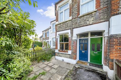 2 bedroom maisonette for sale, Mellison Road, Tooting