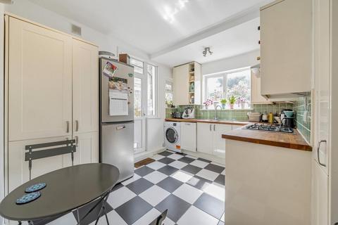 2 bedroom maisonette for sale, Mellison Road, Tooting