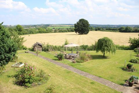 4 bedroom semi-detached house for sale, Shelley Grove, Stonebroom, Derbyshire. DE55 6HY