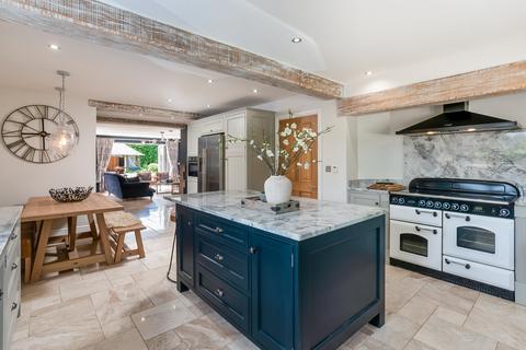 Rowan House Compton Fields, Combrook, Warwick, CV35 9HW