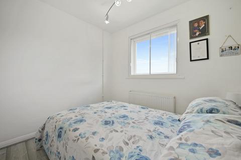 20 Channel Close, Hounslow, TW5 0PJ