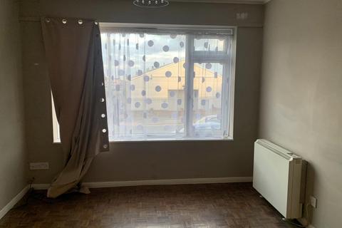 1 bedroom flat to rent, Waller Avenue, Luton LU3