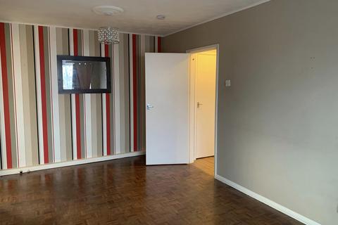 1 bedroom flat to rent, Waller Avenue, Luton LU3