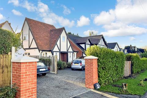 4 bedroom detached house for sale, Woodford Green, Woodford Green, Essex