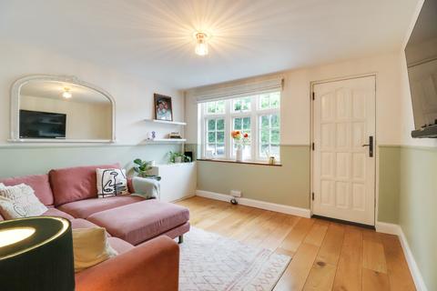 3 bedroom end of terrace house for sale, 93 STOUGHTON ROAD, GUILDFORD