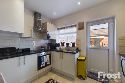 5 Brook Close, Stanwell, Staines-upon-thames, TW19 7AW