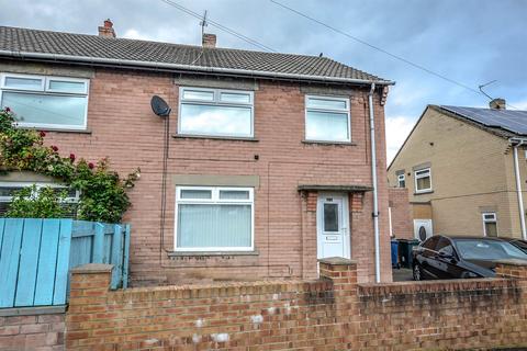 3 bedroom semi-detached house to rent, Woodlands Road, Rowlands Gill