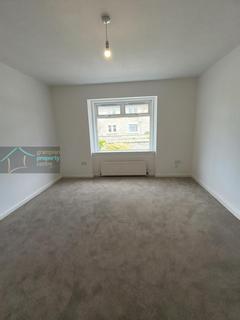 2 bedroom flat to rent, Kingsmills, Elgin, Morayshire