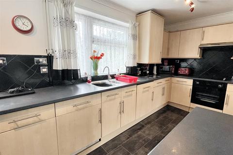 4 bedroom end of terrace house for sale, Aldermoor