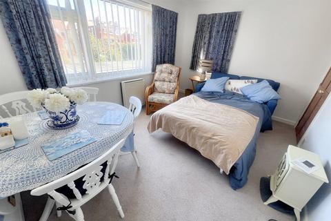 2 bedroom flat for sale, Swanage