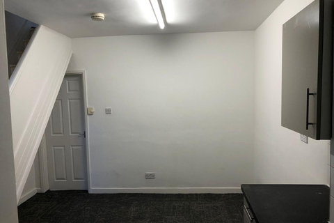2 bedroom terraced house to rent, Guildford Street, Wallasey CH44