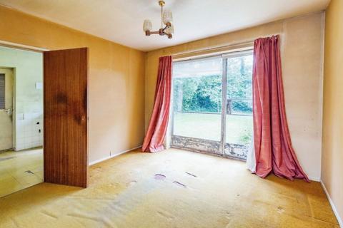 3 bedroom semi-detached house for sale, Cartmel Drive, Dunstable, Bedfordshire